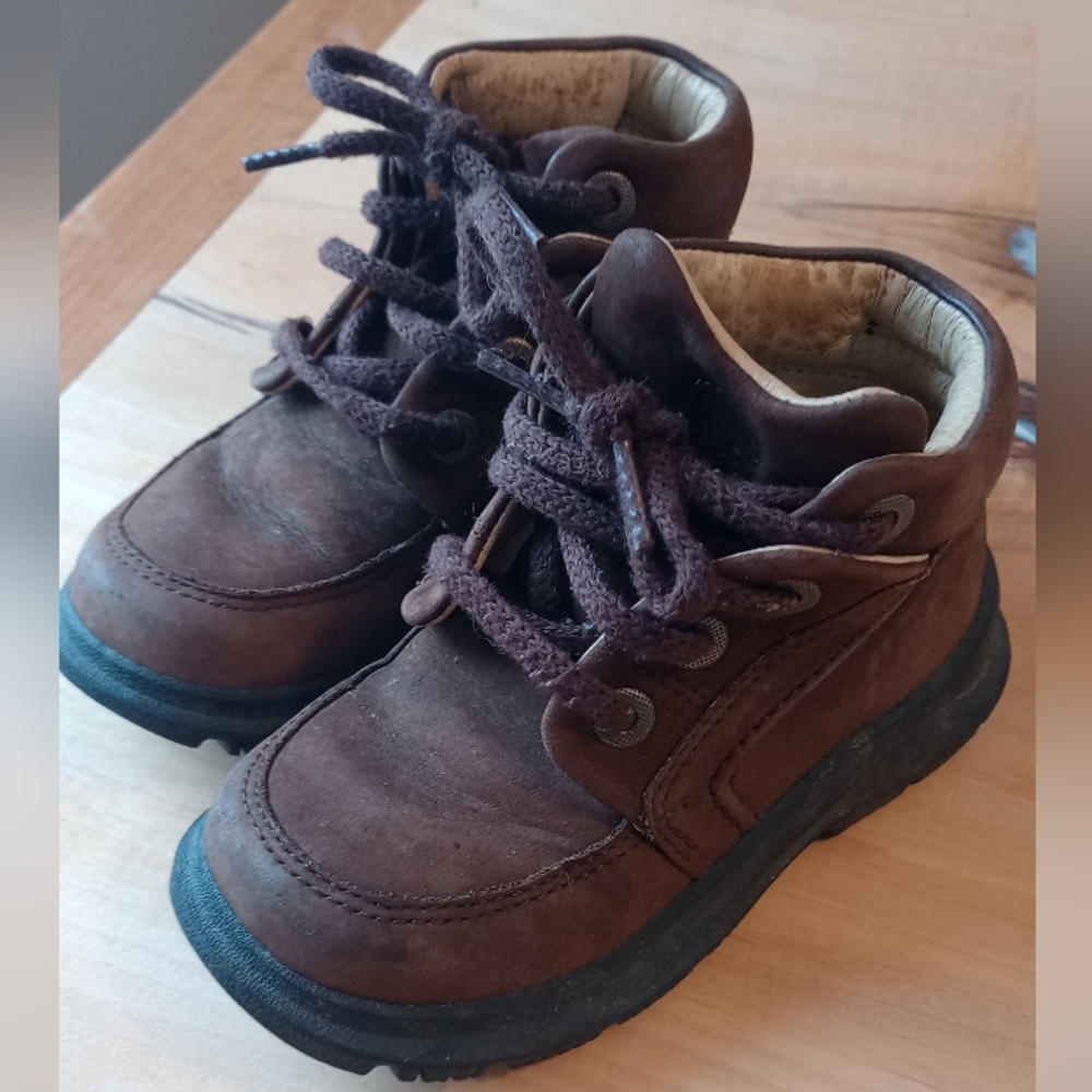 Stride Rite leather boots 7.5 toddler
